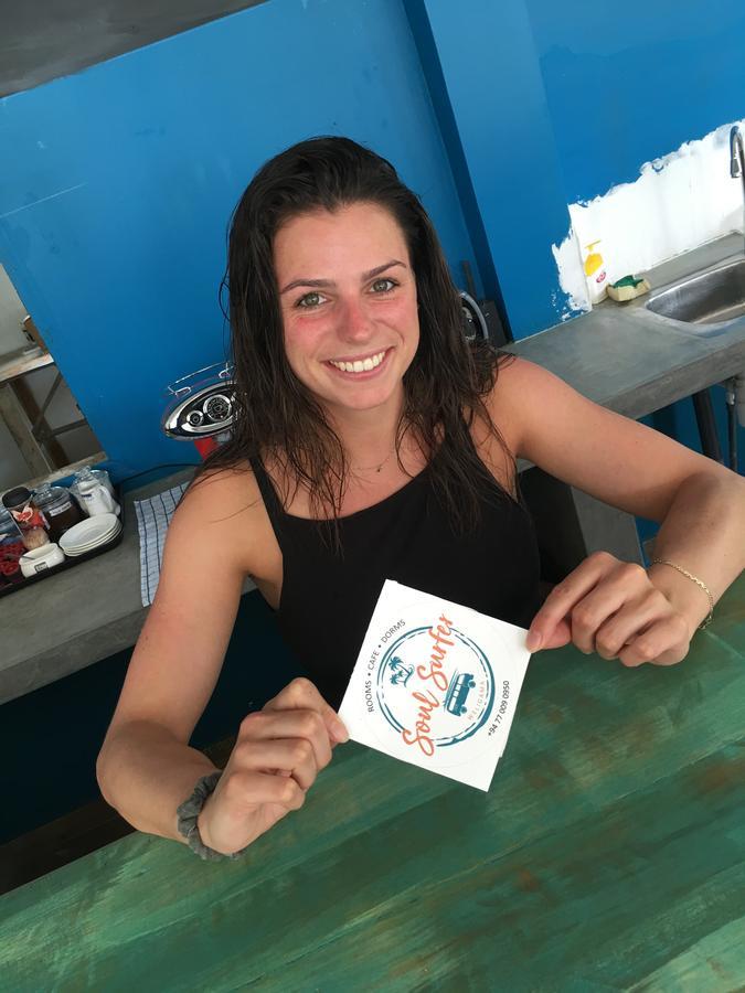 Soul Surfer - Weligama Hostel Kültér fotó